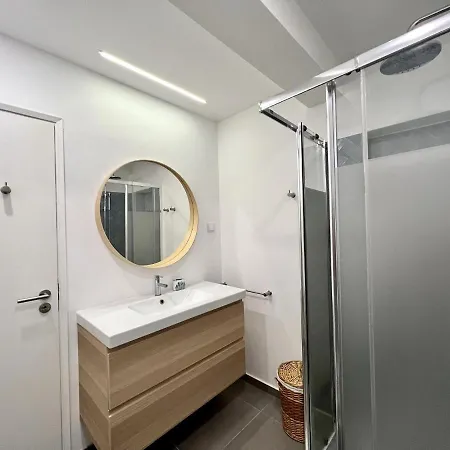 Apartment Ocean Breeze By Homing *
