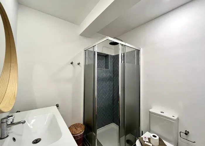 Ocean Breeze 1 By Homing * Lagos