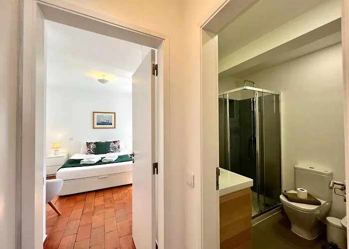 Apartment Ocean Breeze 1 By Homing